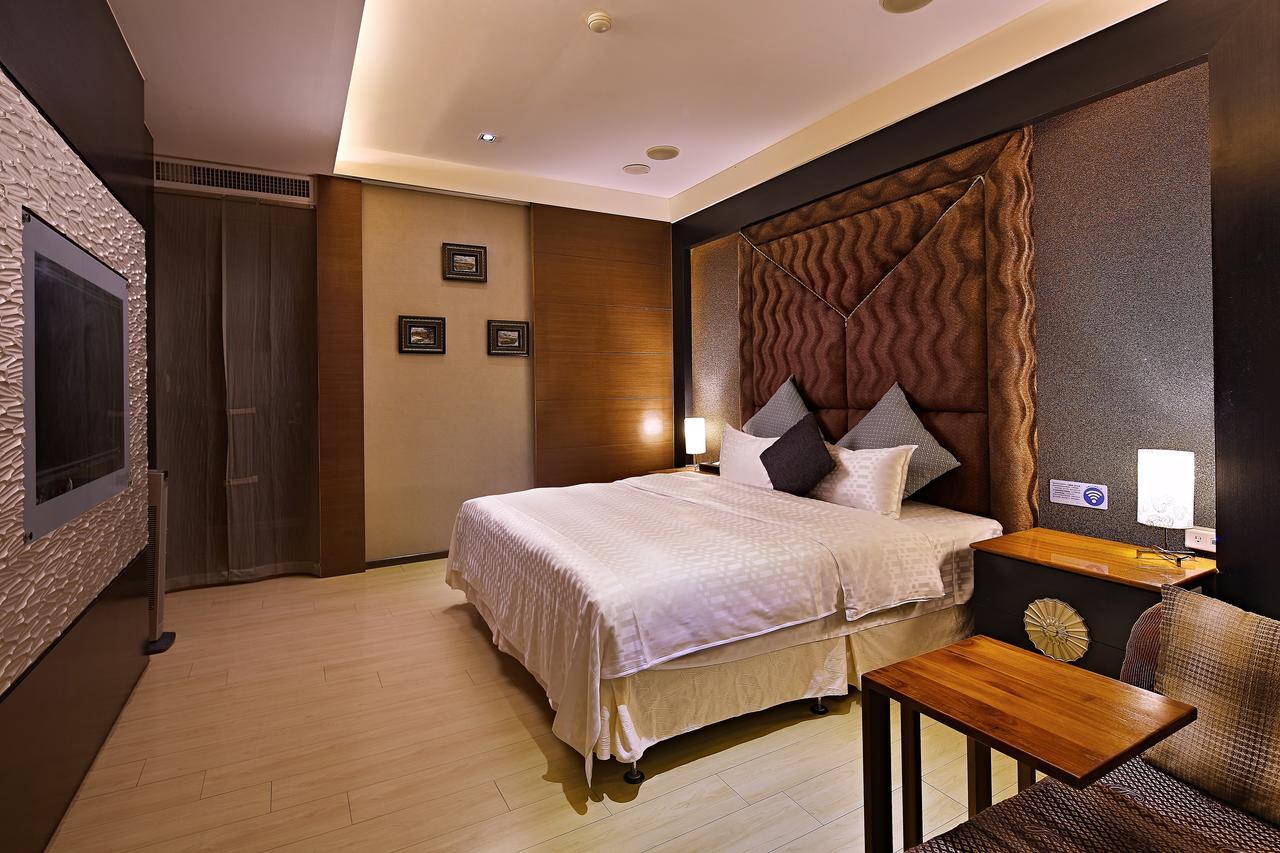 Prague Spring Boutique Motel Liujia Екстериор снимка