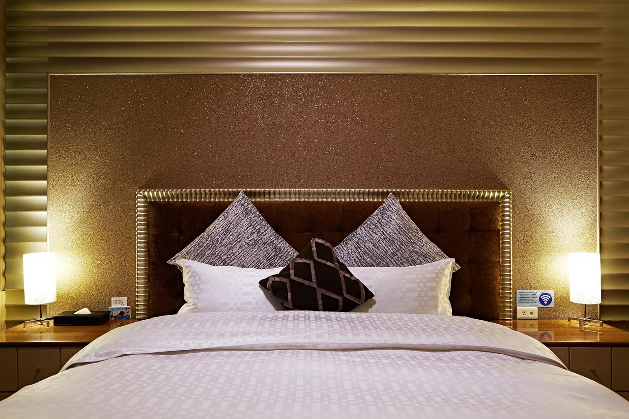 Prague Spring Boutique Motel Liujia Екстериор снимка