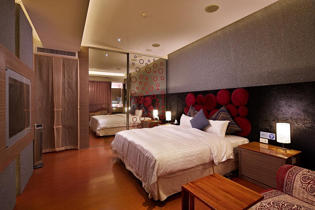 Prague Spring Boutique Motel Liujia Екстериор снимка