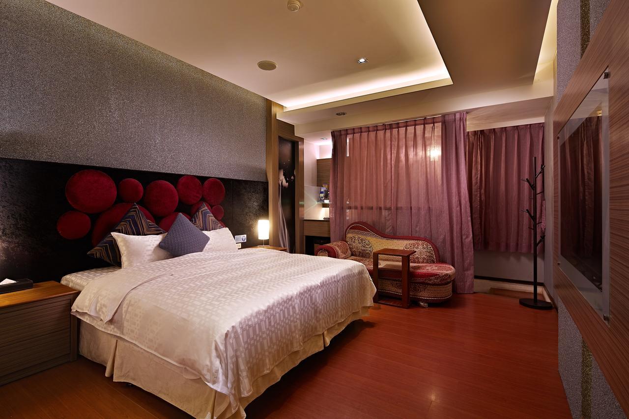 Prague Spring Boutique Motel Liujia Екстериор снимка