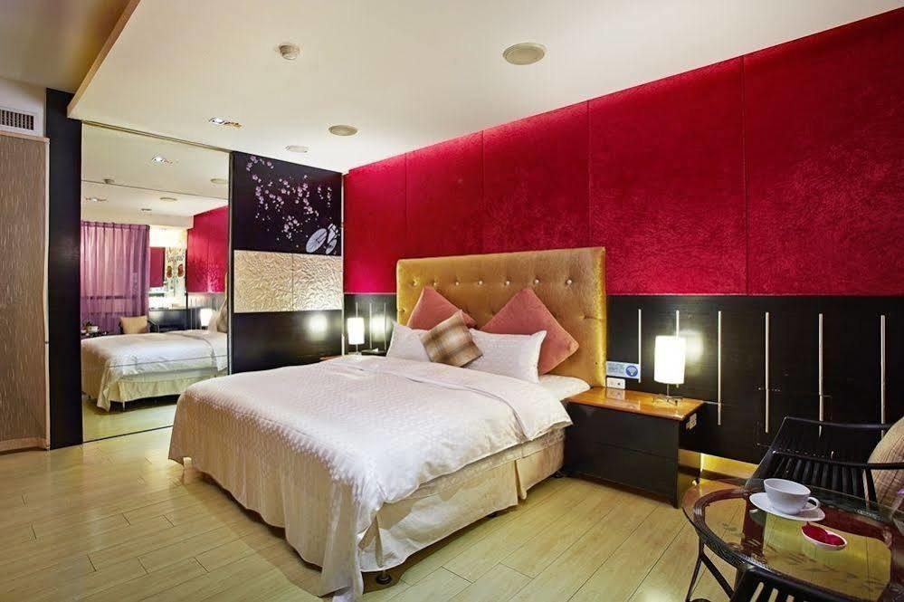 Prague Spring Boutique Motel Liujia Екстериор снимка