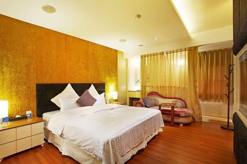 Prague Spring Boutique Motel Liujia Екстериор снимка